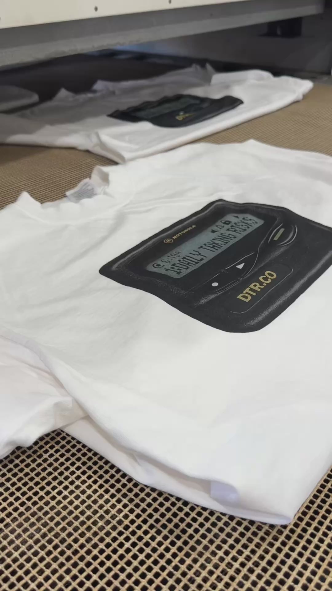 DAILY TAKING RISKS WHITE TEE